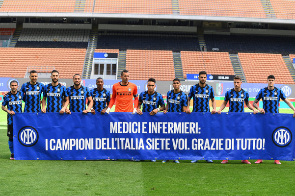 肘区接应 肘区接应