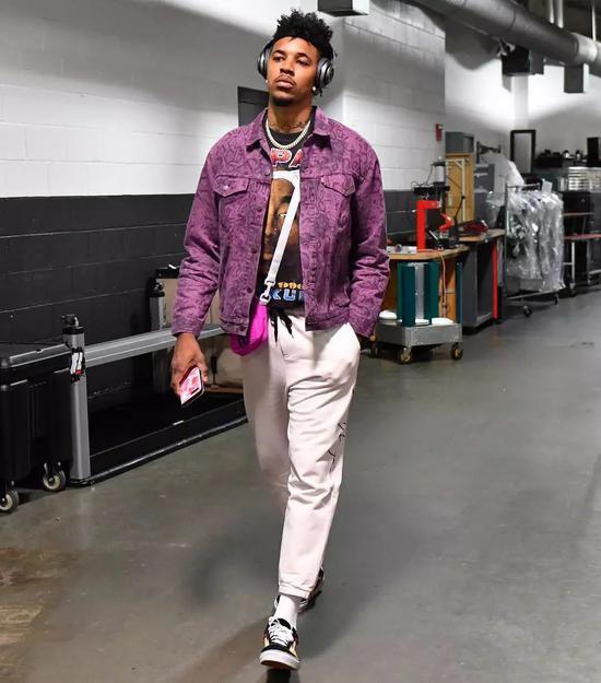 替换为响应 替换为响应